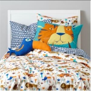 The Land of Nod White Blue Cotton Safari Animals Reversible Duvet Cover